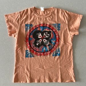 KISS t-shirt